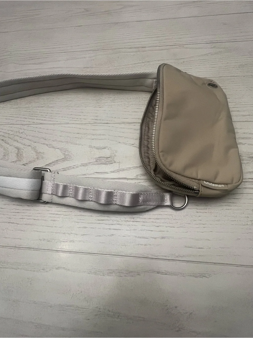 Lululemon Everywhere Crossbody Bag Taupe Beige Silver Hardware